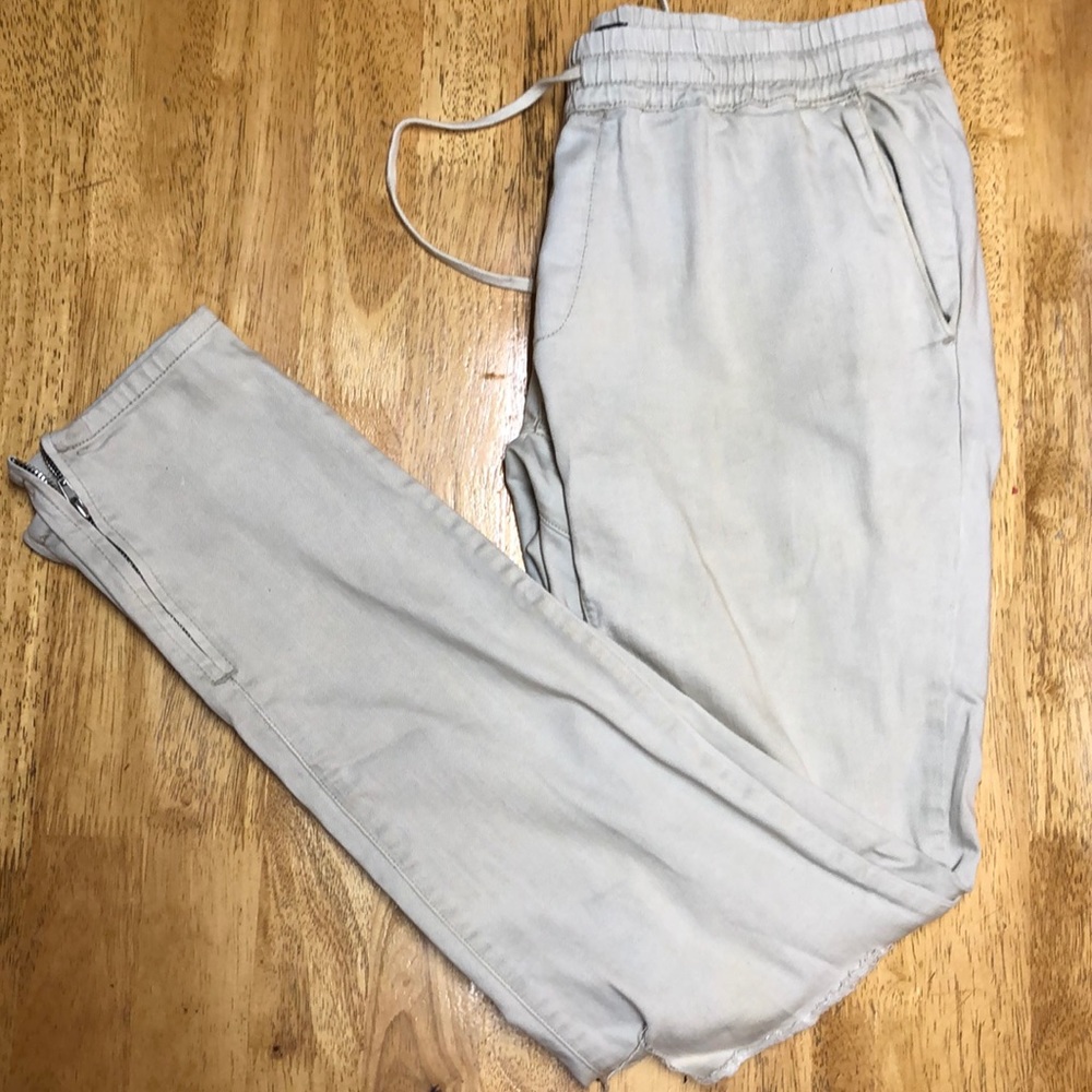 PacSun Khaki Joggers w/ ripped knees
